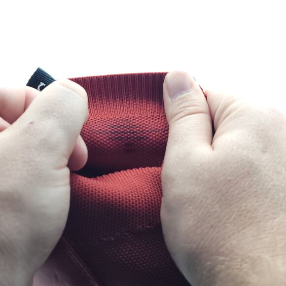 Guess Women’s Pause Knit Wedge Red Textile  fabric size 7.5M - Picture 9 of 9